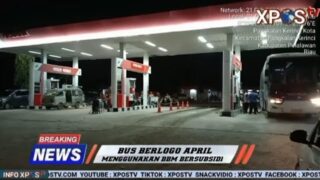 Bus Berlogo APRIL Yang Membawa Pekerja dari PT RAPP Melakukan Pengisian BBM Solar Bersubsidi di SPBU
