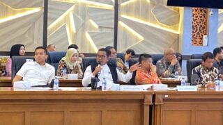 Bupati Pelalawan Hadiri Pertemuan BAM DPR RI Terkait Perlindungan Hak Hidup Masyarakat Sekitar TNTN