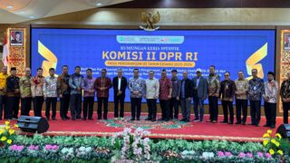 Bupati Zukri Hadiri Kunker Komisi II DPR RI, Dorong Penguatan BUMD untuk Kemandirian Fiskal Daerah