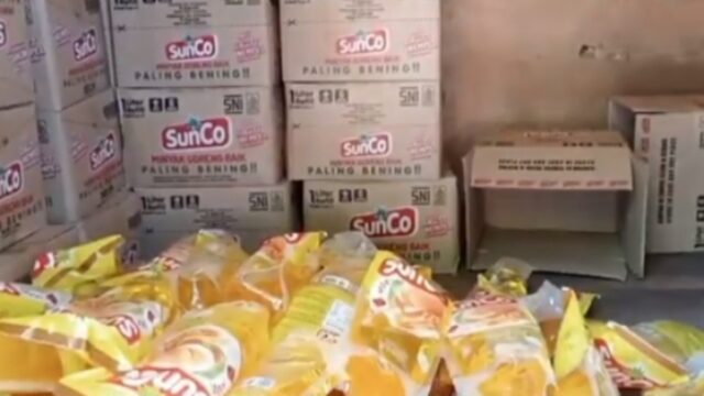 Gerakan Pangan Murah Pelalawan Diserbu Warga, PT Musim Mas Hadirkan Minyak Goreng Subsidi